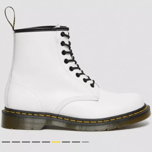 Dr Martens 1460 boots size 8 SMOOTH LEATHER LACE UP BOOTS new in box white shoes - Picture 4 of 16